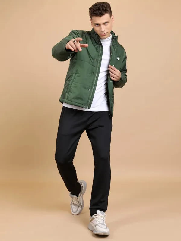 Highlander Men Olive Solid Padded Jacket