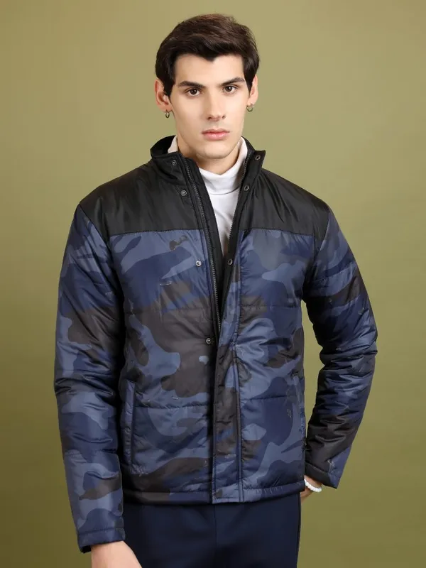Men Printed Puffer Jacket