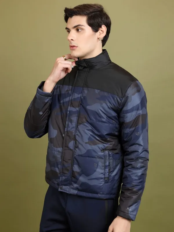 Men Printed Puffer Jacket