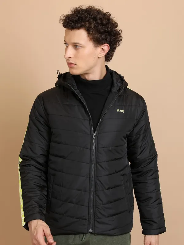  Highlander Men Black Solid Padded Jacket Jackets