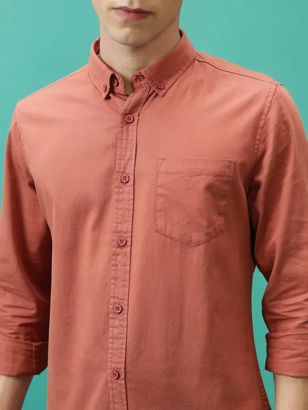  Highlander Men Terracotta Solid Slim Fit Casual Shirts