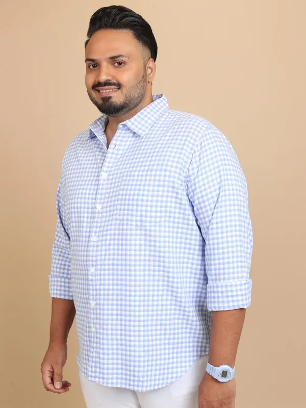  Xtra Ordinary By Highlander Men White Checked Regular Fit Casual Shirts