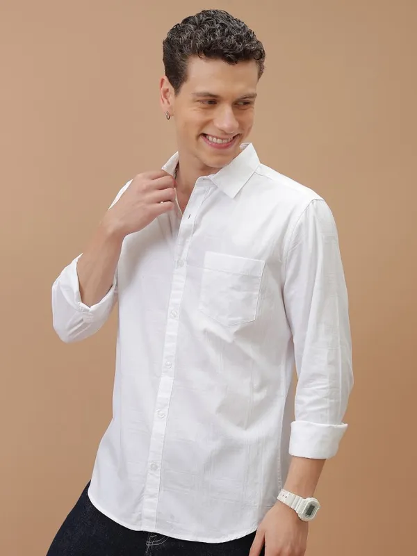  Ketch Men White Checked Slim Fit Casual Shirts