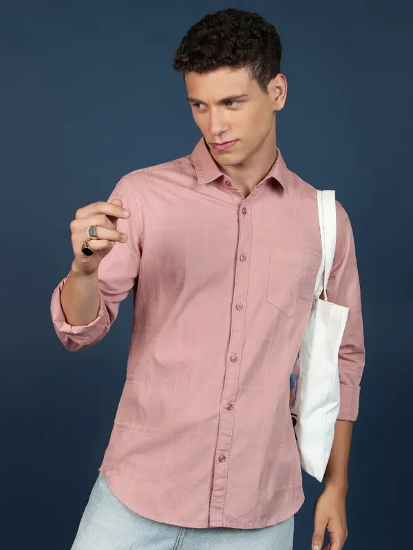  Ketch Men Coral Solid Slim Fit Casual Shirts