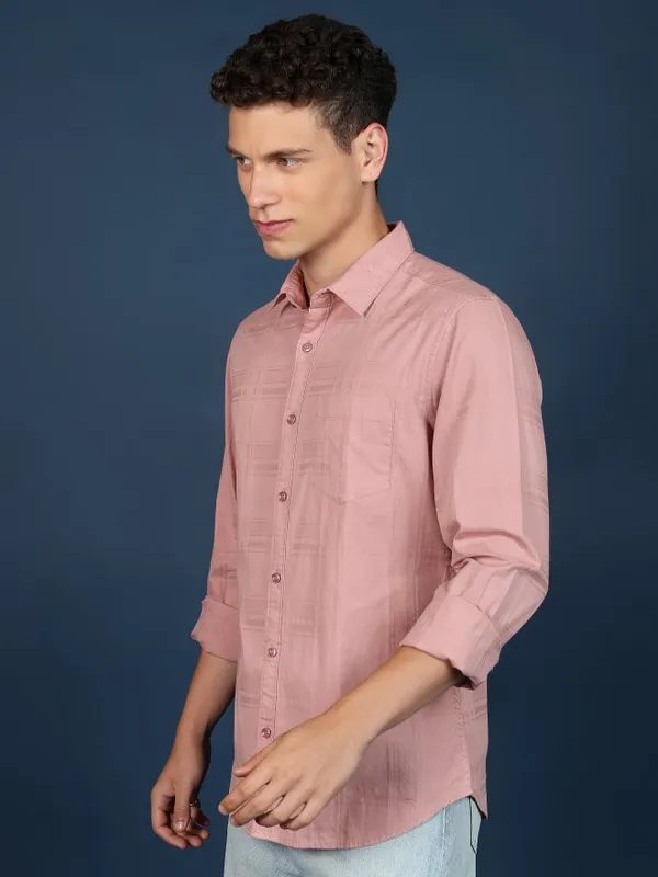  Ketch Men Coral Solid Slim Fit Casual Shirts