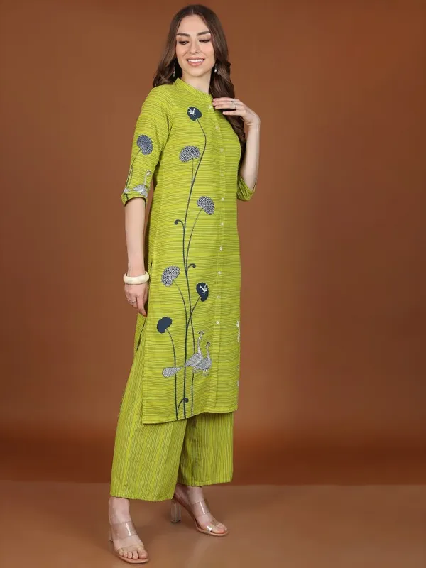 Women Kurta With Palazzos