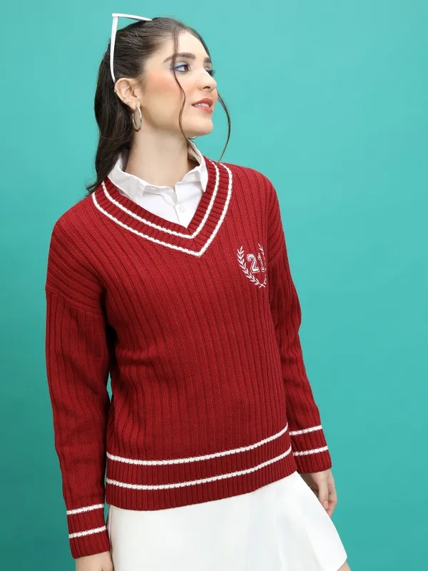  Tokyo Talkies Women Red V-Neck Sweaters