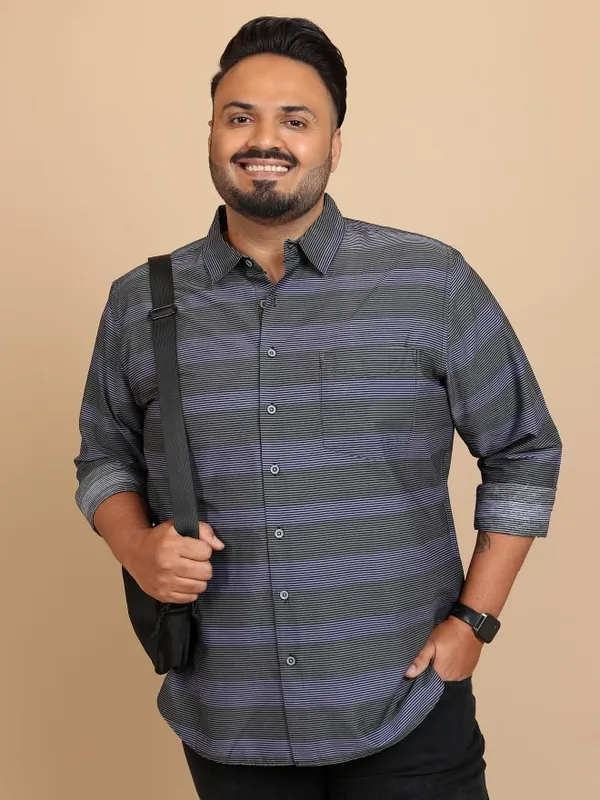  Xtra Ordinary By Highlander Men Black Striped Regular Fit Casual Shirts