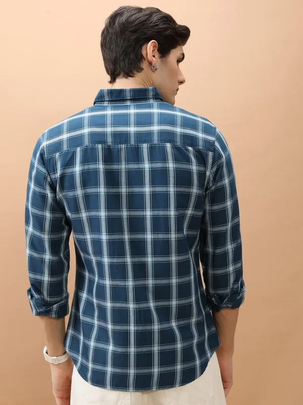  Highlander Men Teal Checked Slim Fit Casual Shirts
