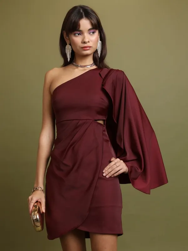  Tokyo Talkies Women Maroon Solid Sheath Dresses