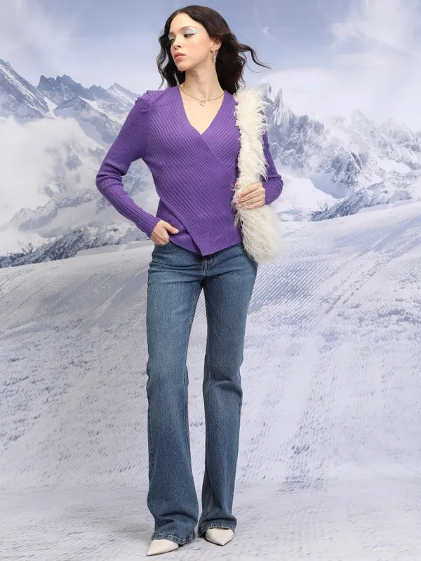  Tokyo Talkies Women Purple V-Neck Sweaters