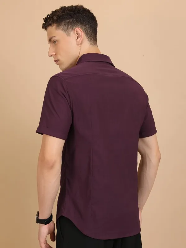 Men Slim Fit Casual Shirt