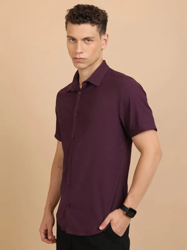 Men Slim Fit Casual Shirt