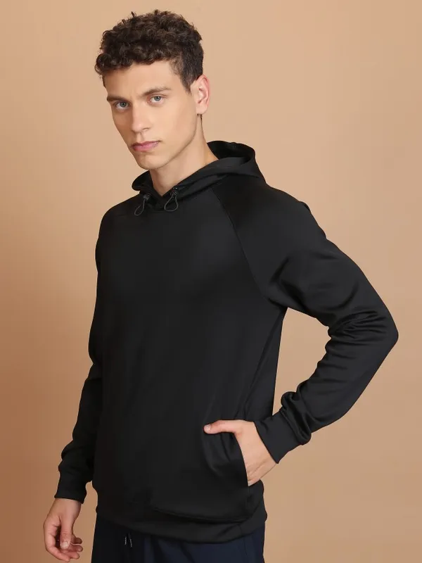  Highlander Men Black Hood Pullover Sweatshirts