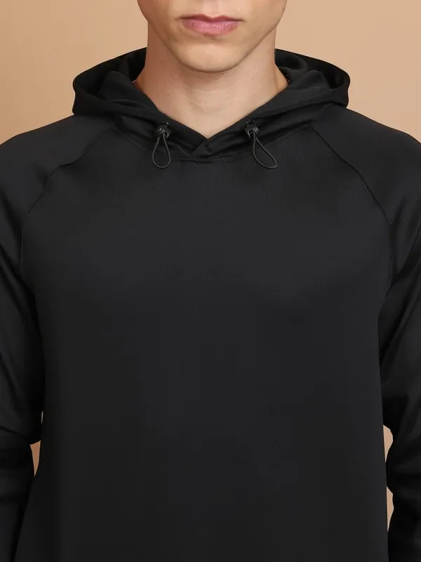  Highlander Men Black Hood Pullover Sweatshirts