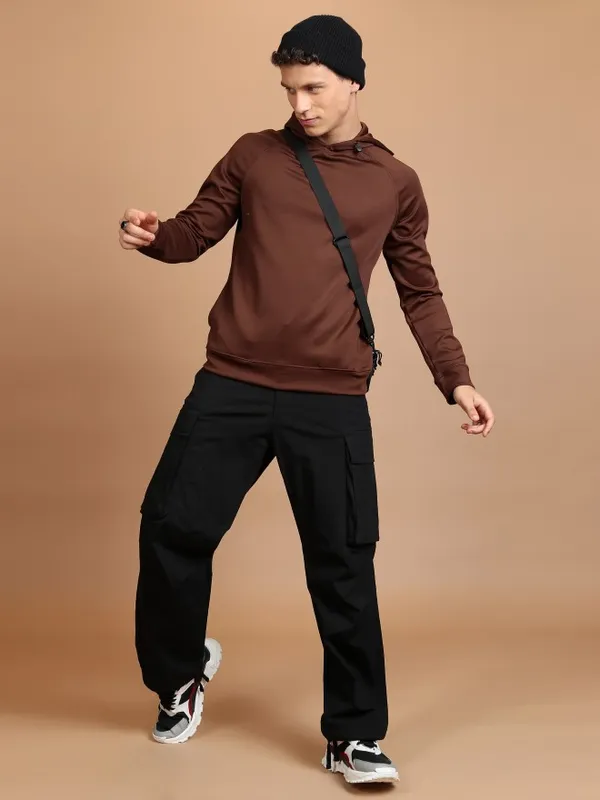  Highlander Men Brown Hood Pullover Sweatshirts