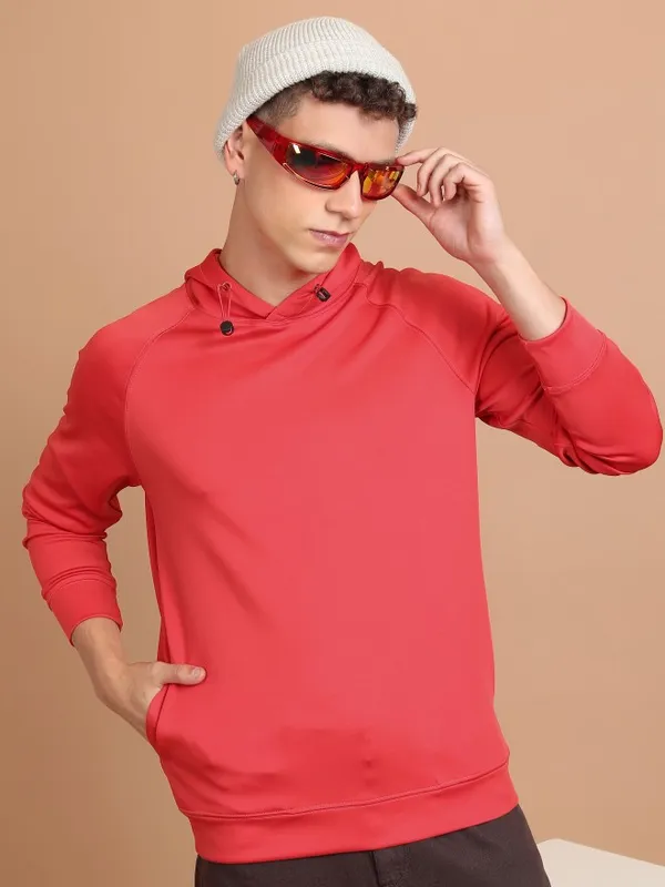  Highlander Men Red Hood Pullover Sweatshirts