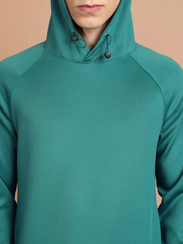  Highlander Men Green Hood Pullover Sweatshirts