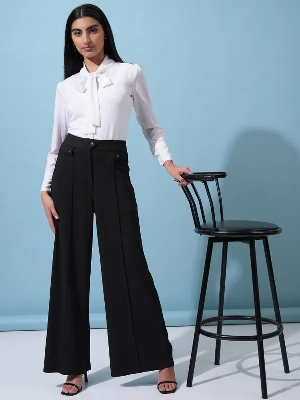  Ketch Women White Solid Casual Shirts