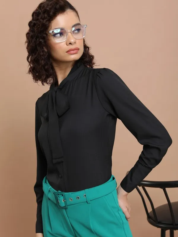 Women Solid Casual Shirts