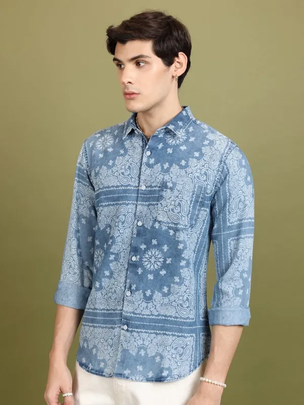 Men Slim Fit Casual Shirt
