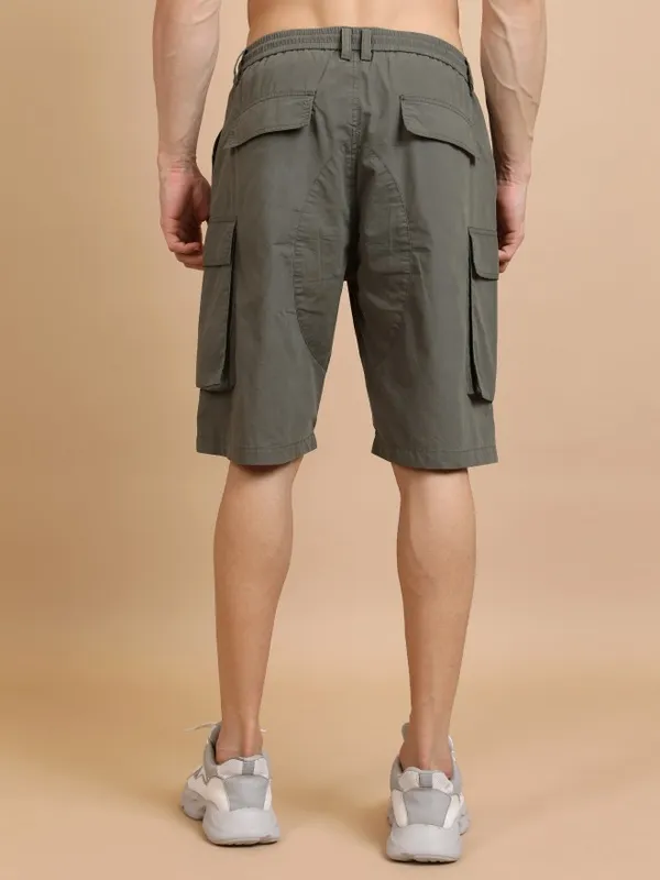 Men Regular Fit Cargo Shorts