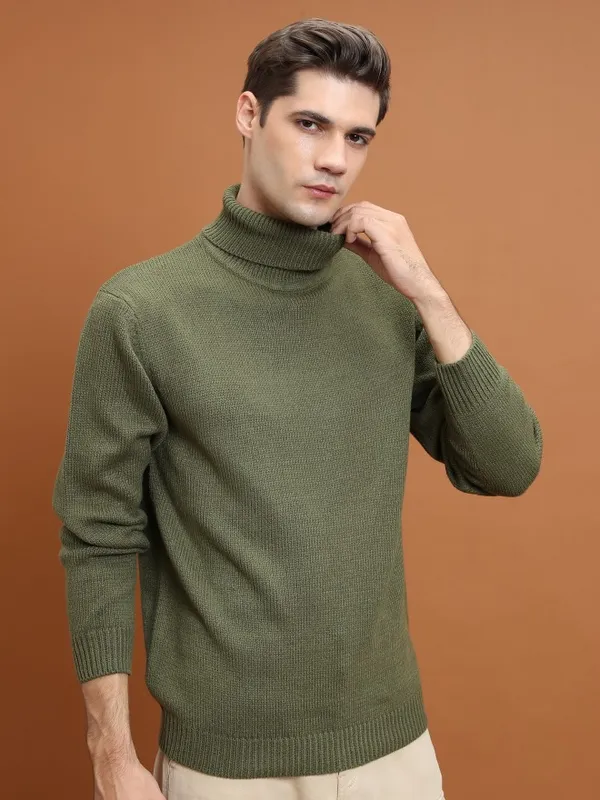  Highlander Men Green Turtle Neck Pullover Sweaters