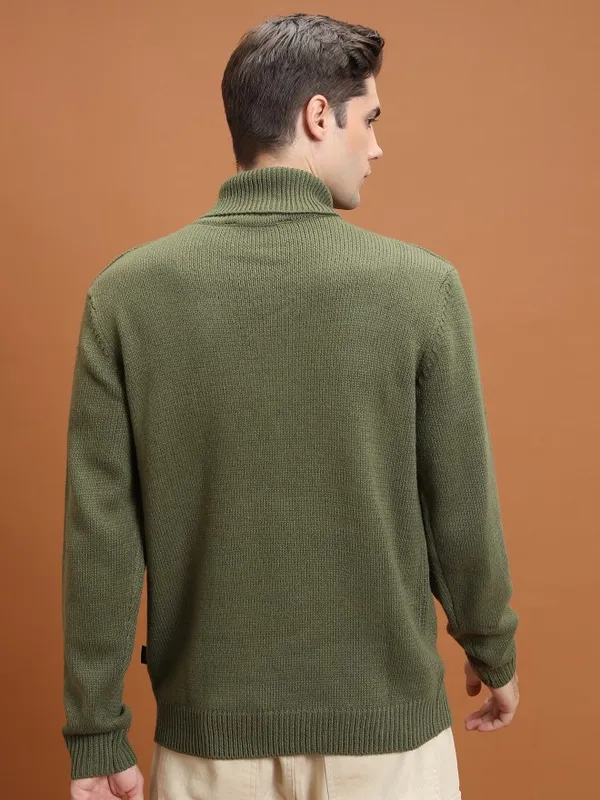  Highlander Men Green Turtle Neck Pullover Sweaters