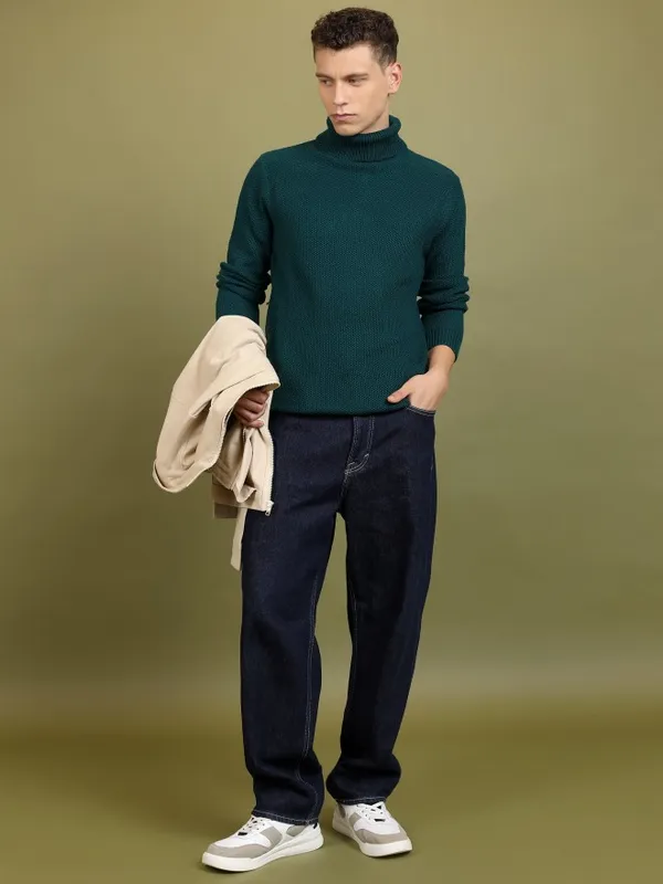  Highlander Men Green Turtle Neck Pullover Sweaters