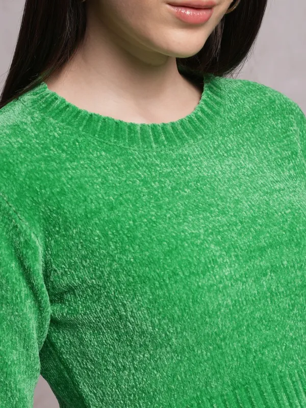  Tokyo Talkies Women Green Round Neck Sweaters