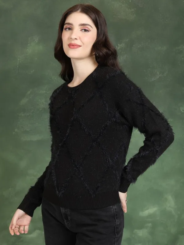 Tokyo Talkies Women Black Round Neck Sweaters