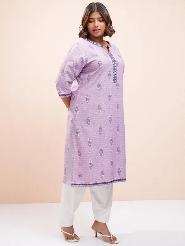 Vishudh Women Mauve Printed Straight Kurta