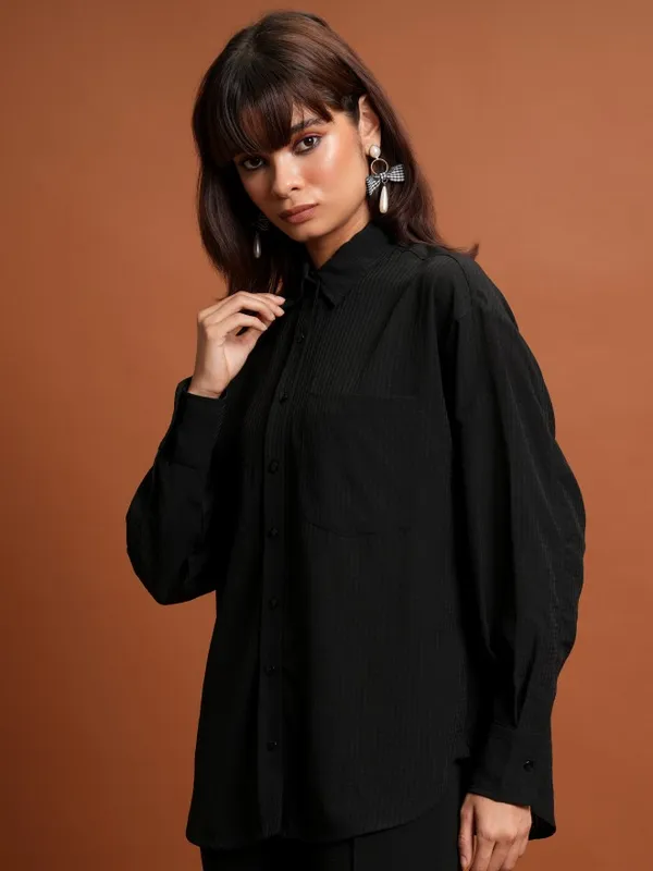  Tokyo Talkies Women Black Self Design Casual Shirts