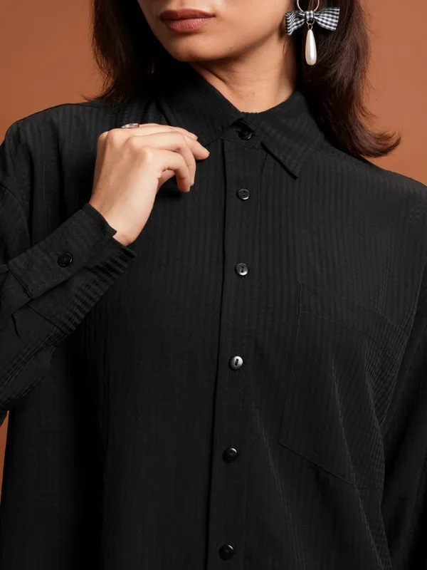  Tokyo Talkies Women Black Self Design Casual Shirts