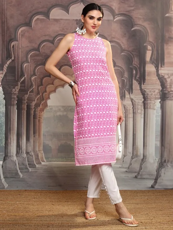 Embroidered Straight Kurta