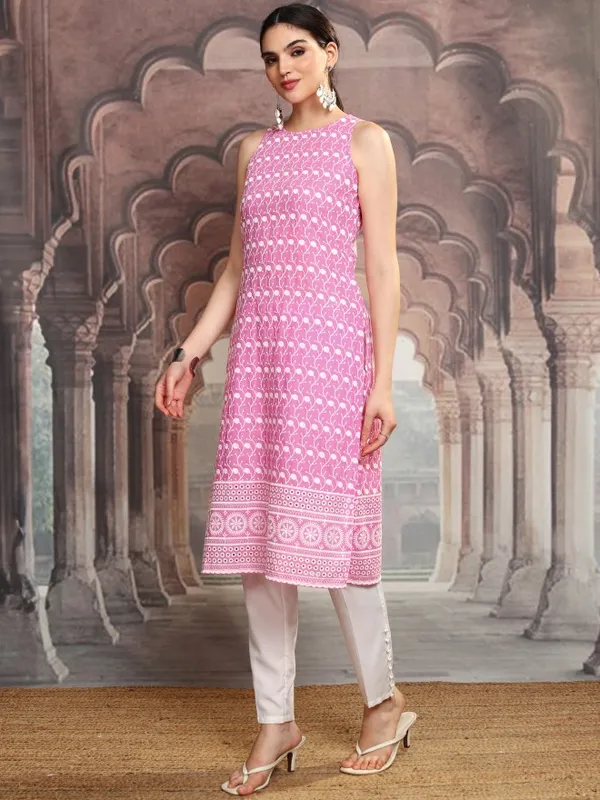 Embroidered Straight Kurta