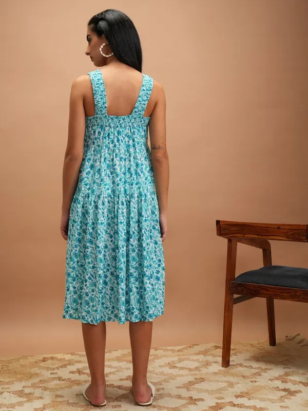 Vishudh Women Turquoise Printed A-Line Dresses