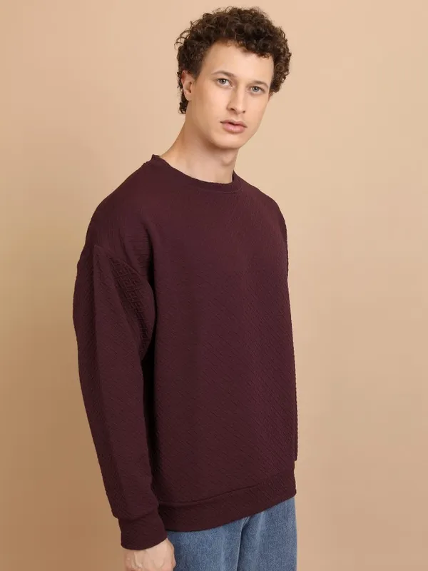  Highlander Men Burgundy Round Neck Pullover Sweatshirts