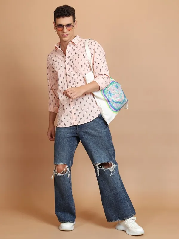 Men Slim Fit Casual Shirt