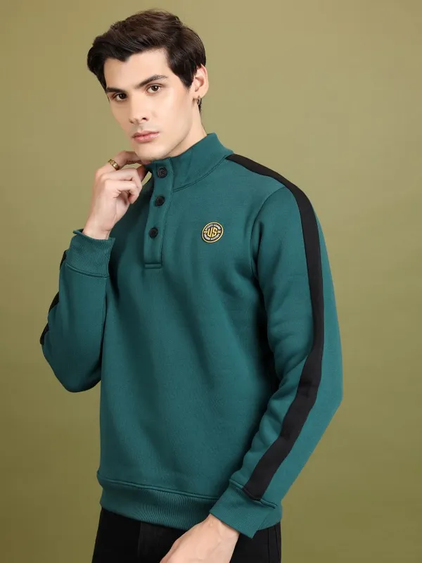  Highlander Men Green High Neck Pullover Sweatshirts