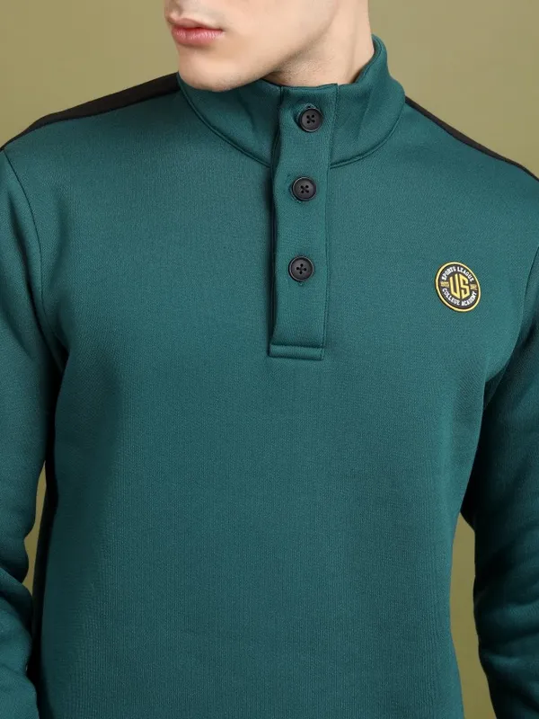  Highlander Men Green High Neck Pullover Sweatshirts
