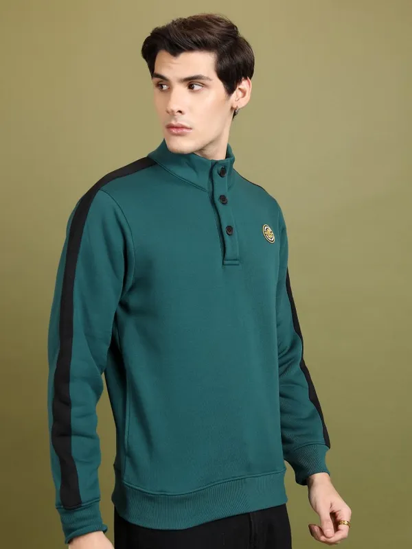  Highlander Men Green High Neck Pullover Sweatshirts