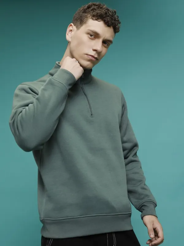  Highlander Men Green High Neck Pullover Sweatshirts
