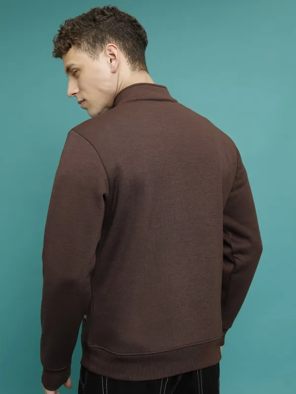  Highlander Men Brown High Neck Pullover Sweatshirts