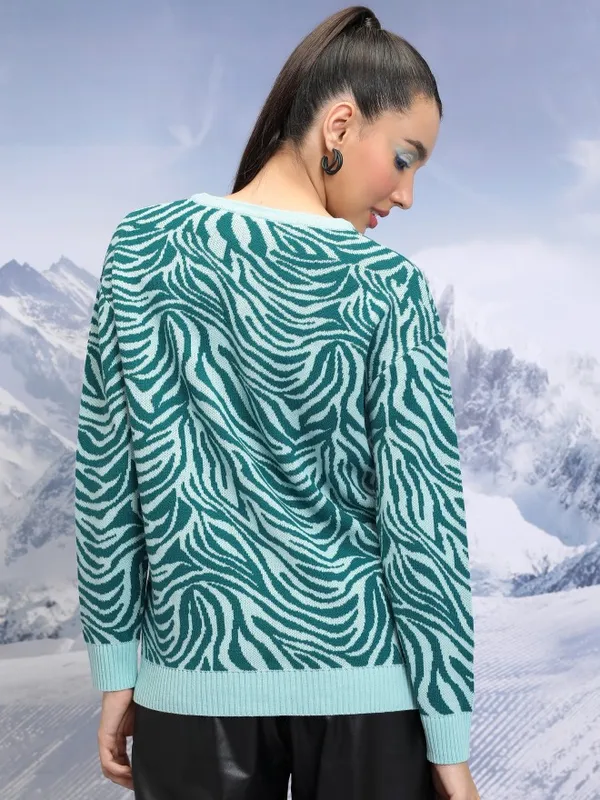 Tokyo Talkies Women Teal Round Neck Sweaters