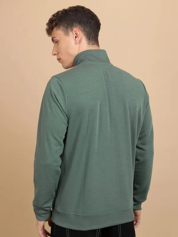  Highlander Men Green High Neck Pullover Sweatshirts