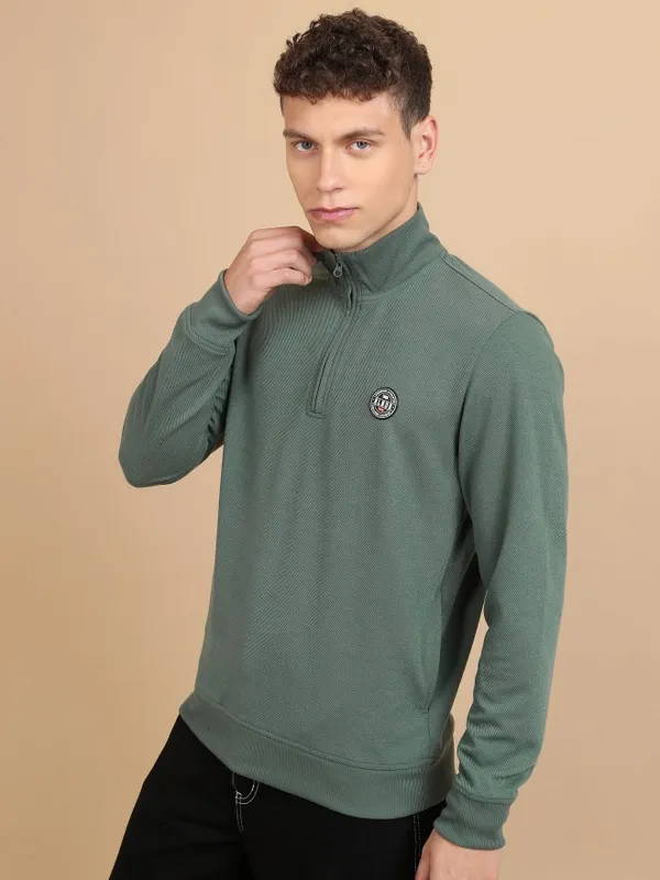  Highlander Men Green High Neck Pullover Sweatshirts