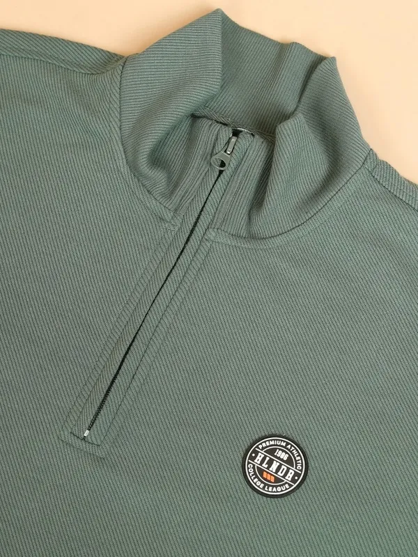  Highlander Men Green High Neck Pullover Sweatshirts