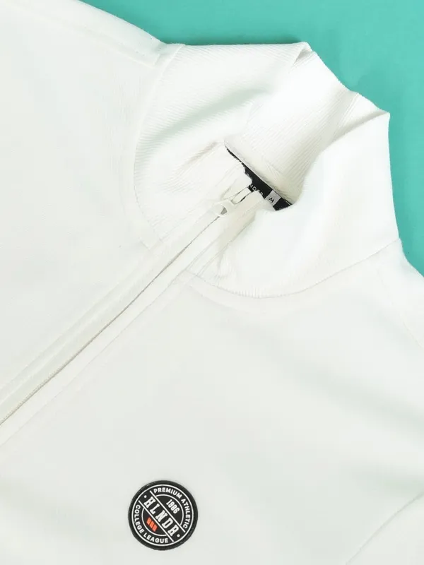 Men Solid Sweatshirt