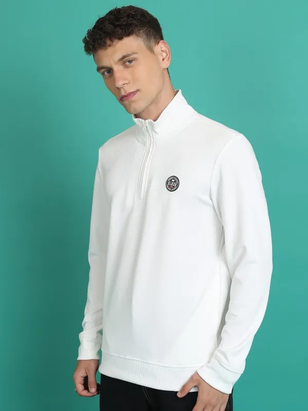  Highlander Men White High Neck Pullover Sweatshirts
